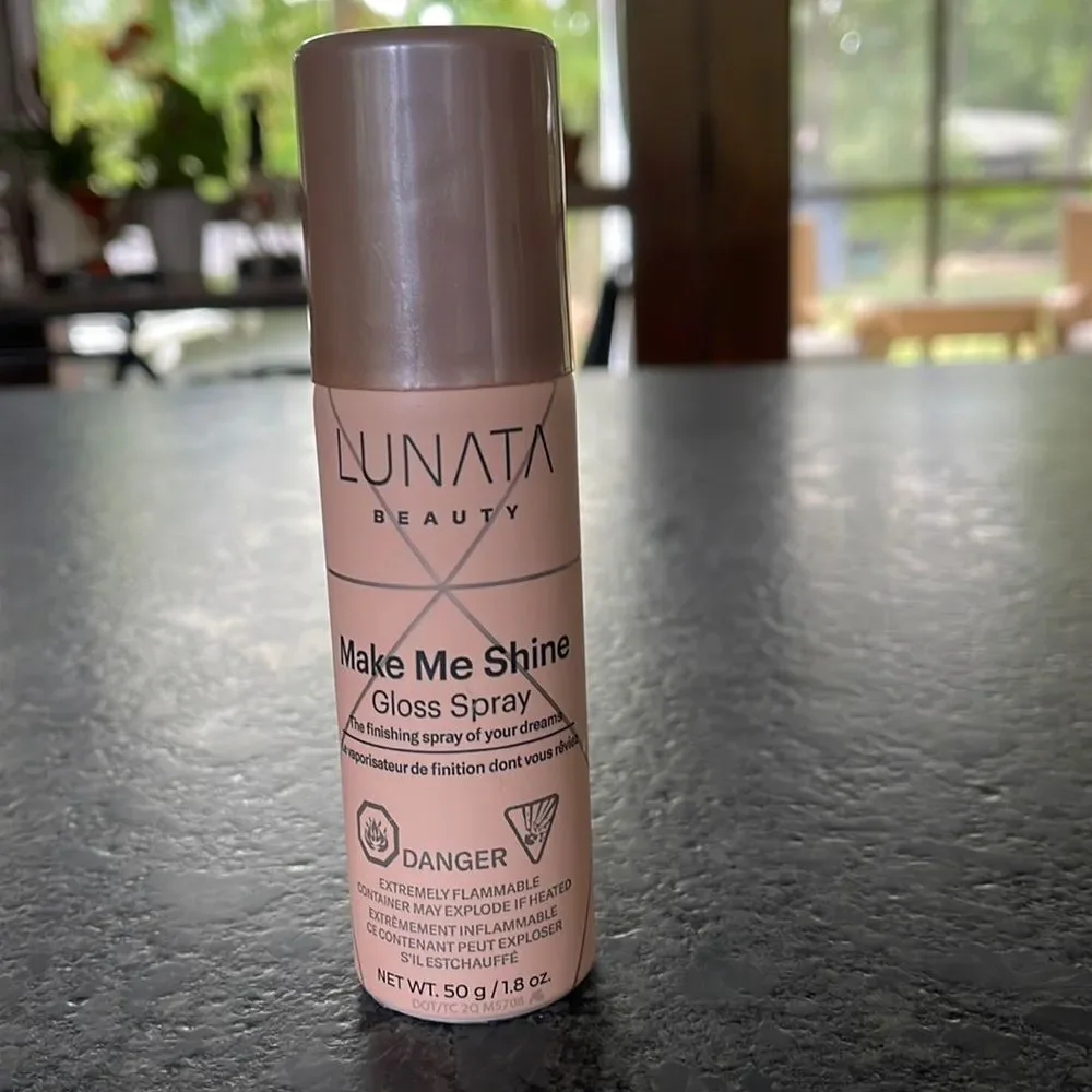Lunata Make Me Shine Gloss Spray the finishing spray of your dreams - NEW